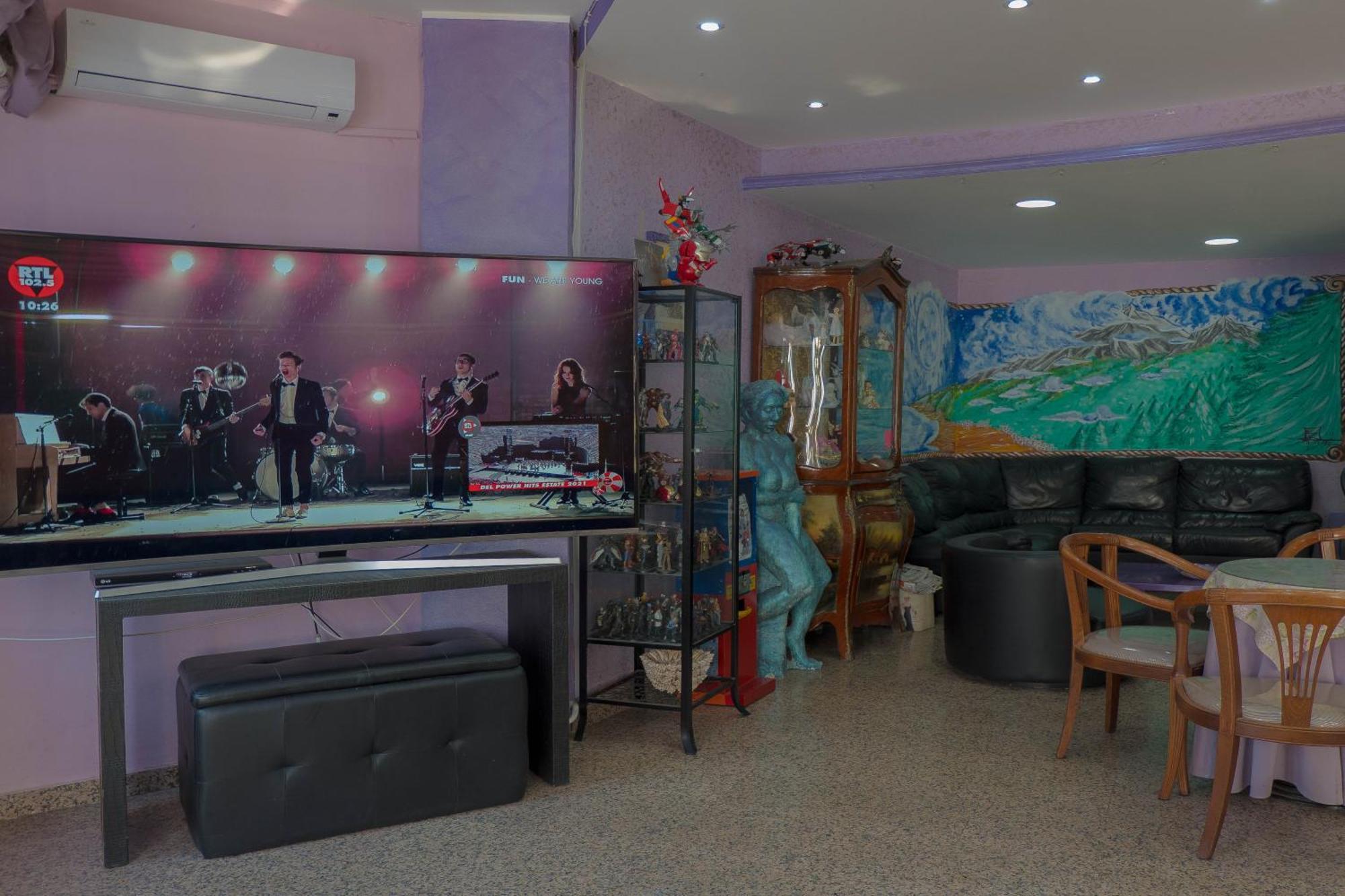 רוזטו דליי אברוצי Hotel Albatros מראה חיצוני תמונה